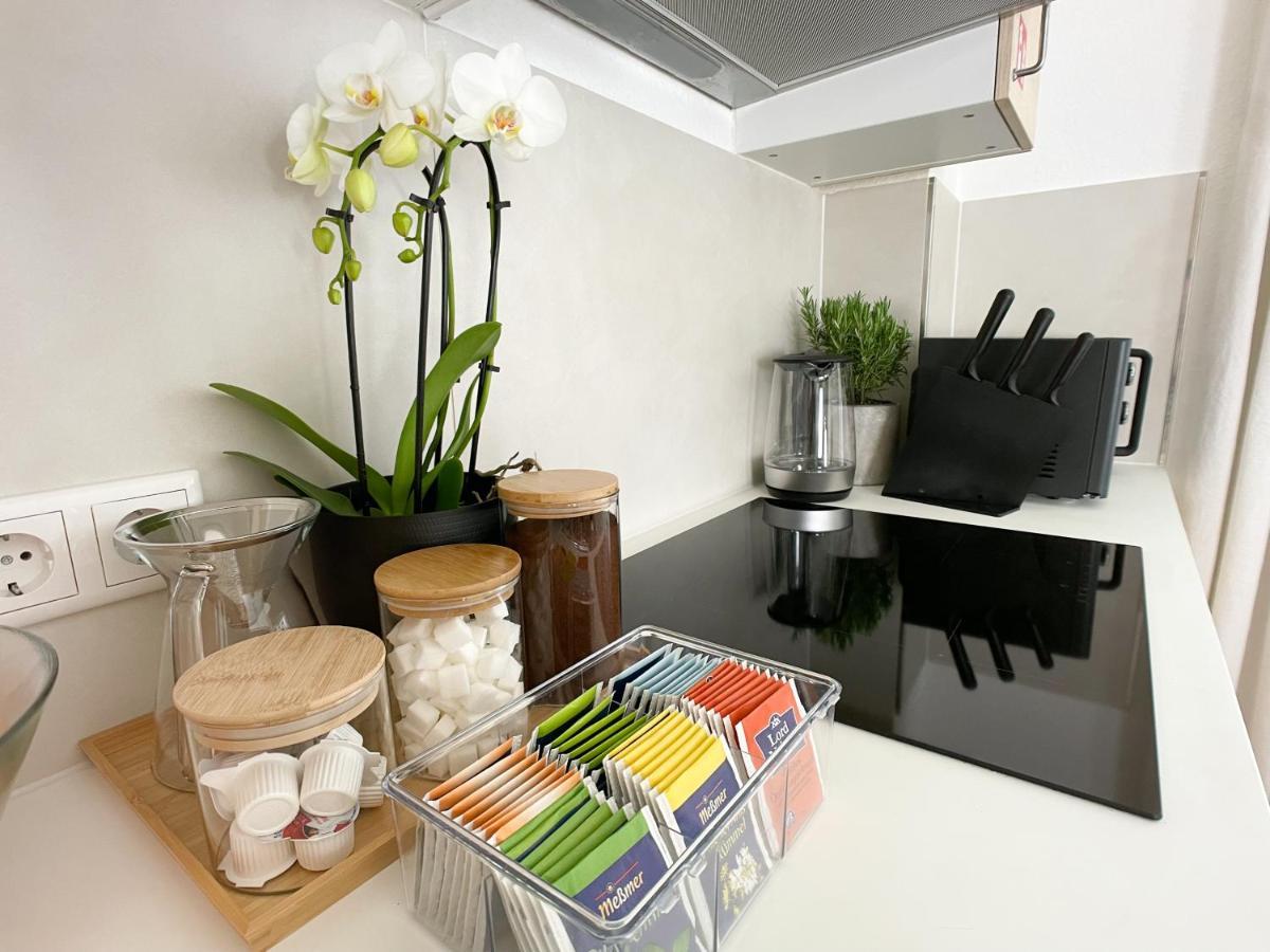 M-Style 01 Apartment Mit Terrasse Und Gasgrill, 24H Self-Check-In, Free Parking, Netflix نورنبيرغ المظهر الخارجي الصورة