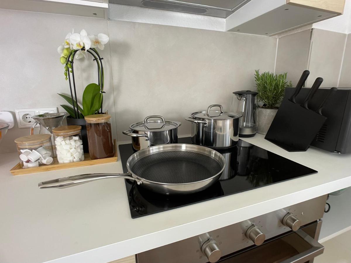 M-Style 01 Apartment Mit Terrasse Und Gasgrill, 24H Self-Check-In, Free Parking, Netflix نورنبيرغ المظهر الخارجي الصورة